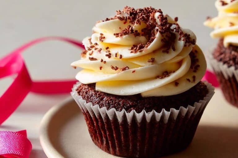 Nutella Chocolate Cupcakes, Lemon Blueberry Cupcakes & More featured