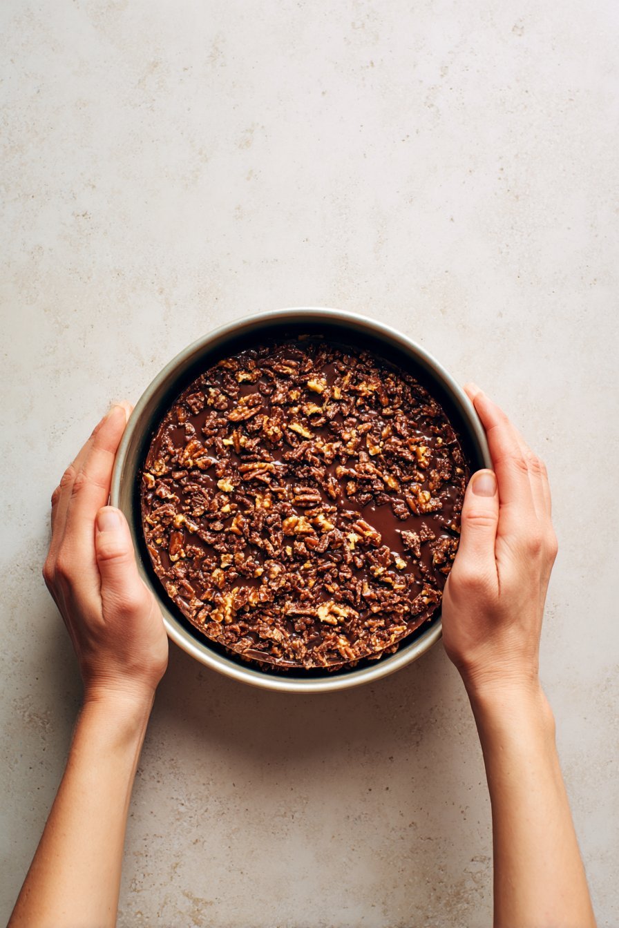 Chocolate Caramel Toffee Crunch Cake instructions process