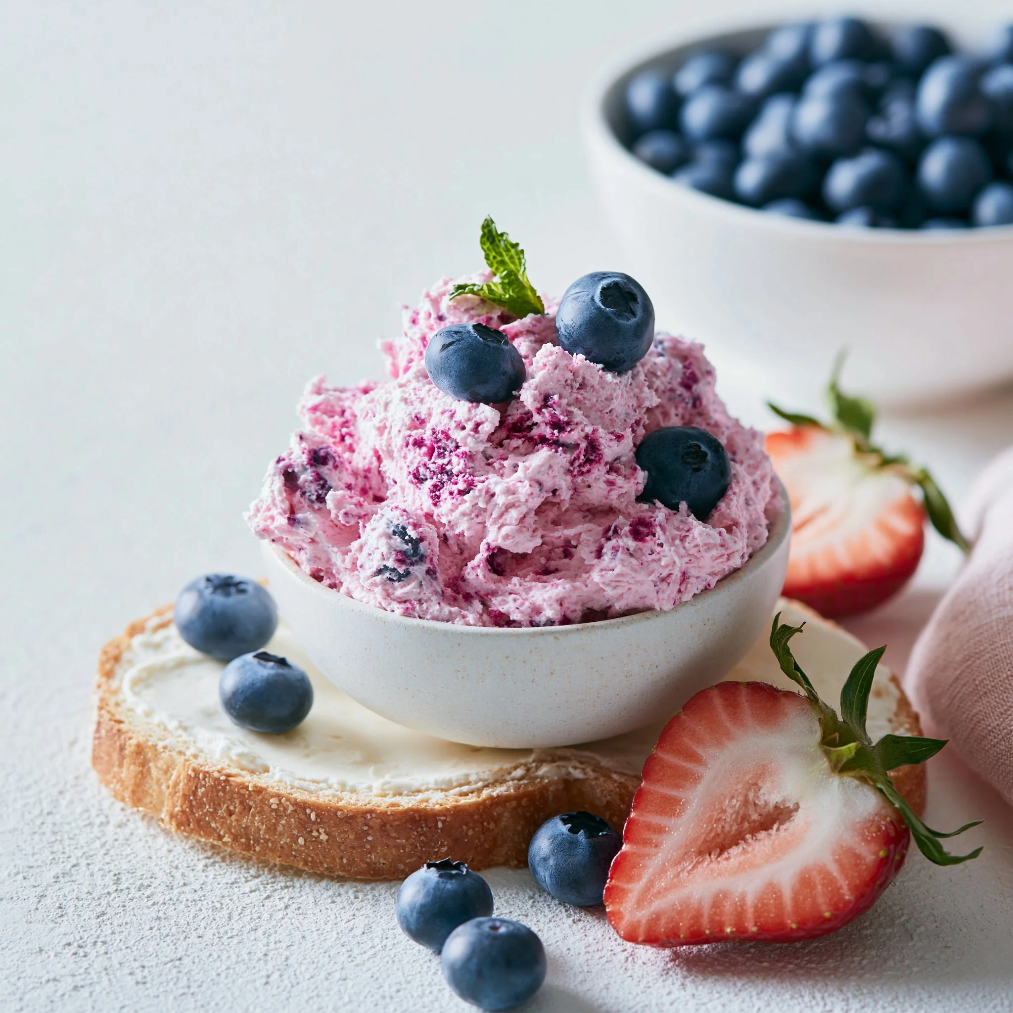 Pioneer Woman’s Fluffy Whipped Blueberry Butter